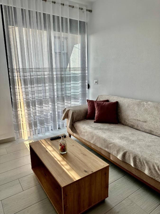 Duka Apartments Sarande Exterior photo