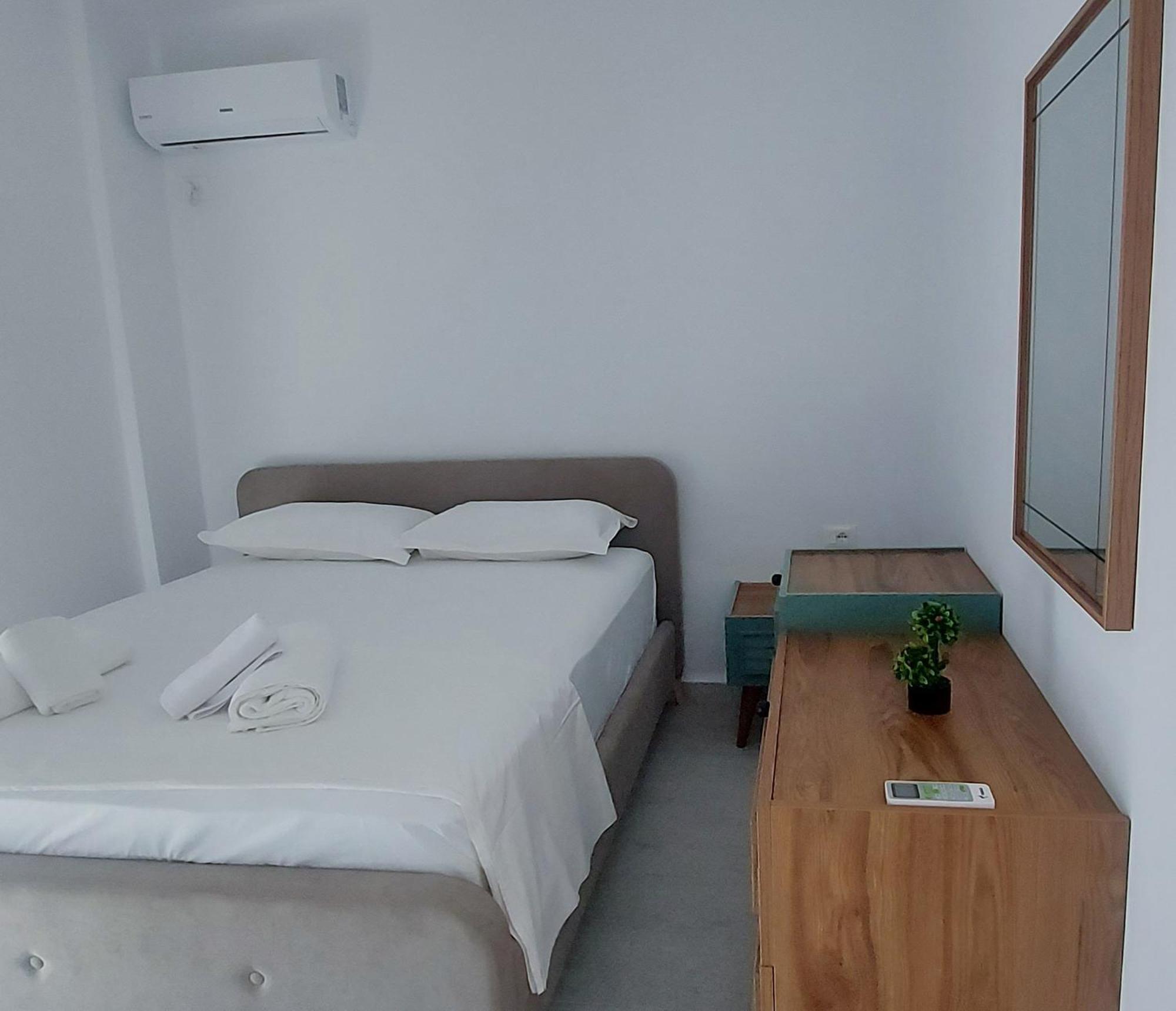 Duka Apartments Sarande Exterior photo