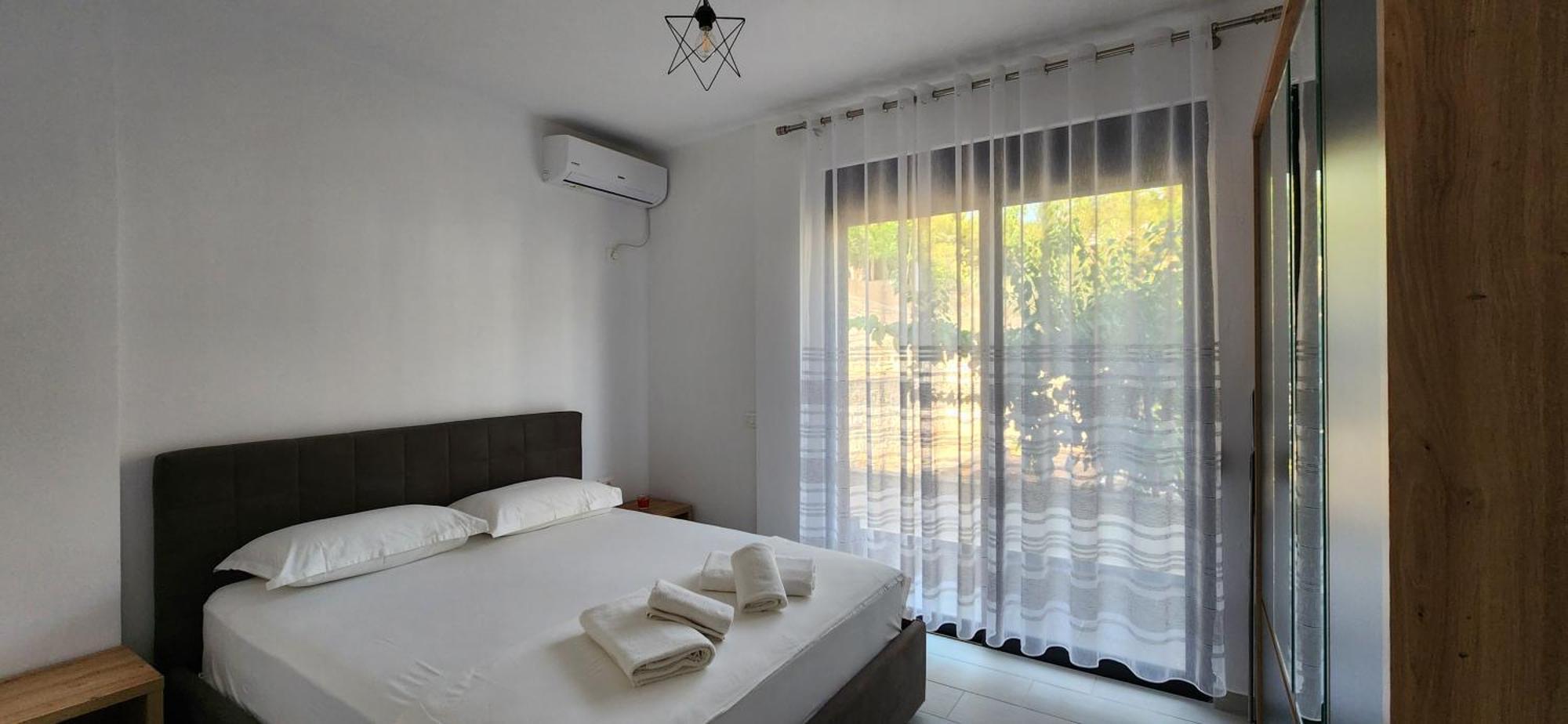 Duka Apartments Sarande Exterior photo